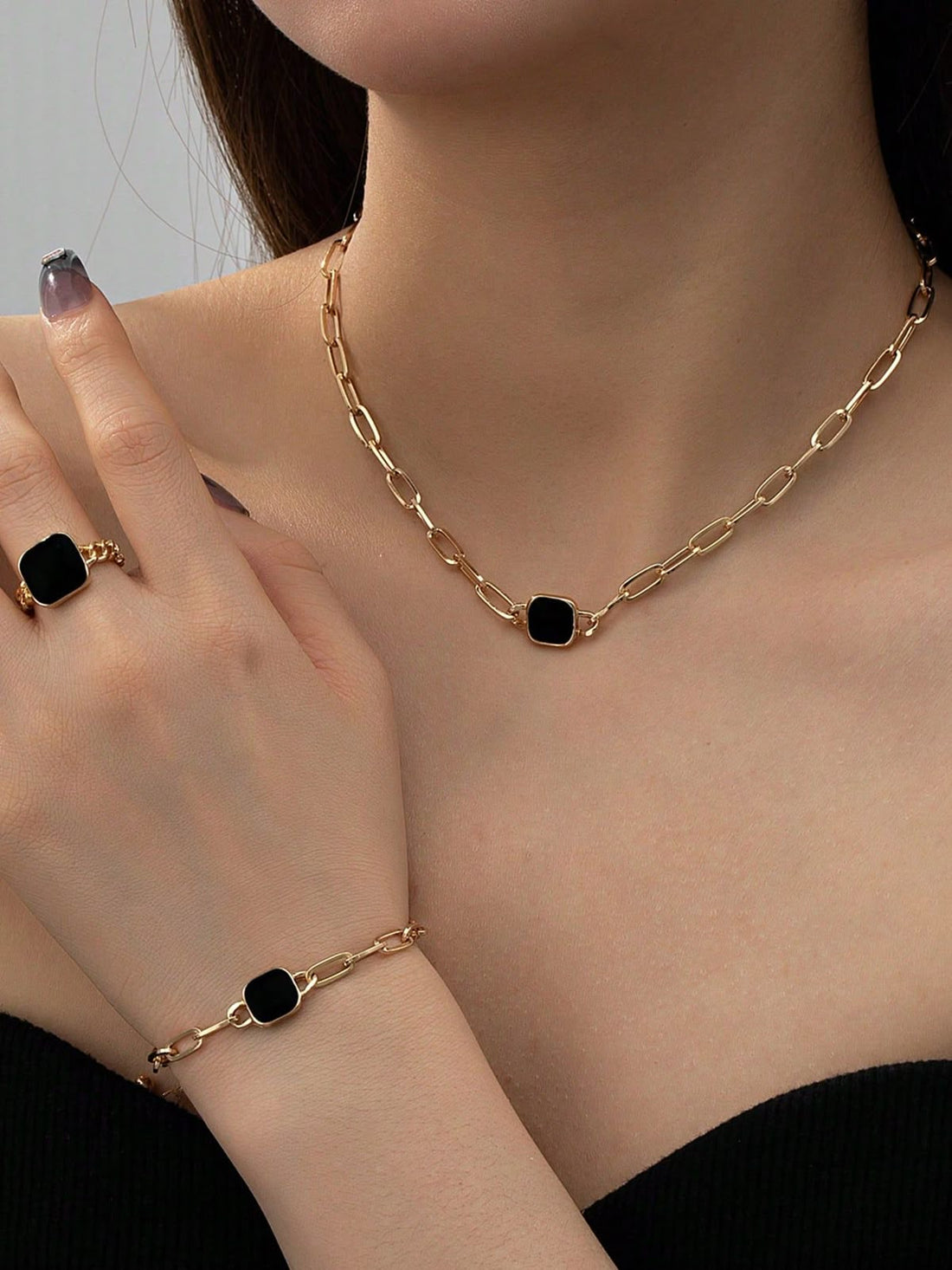 NECKLACE SET