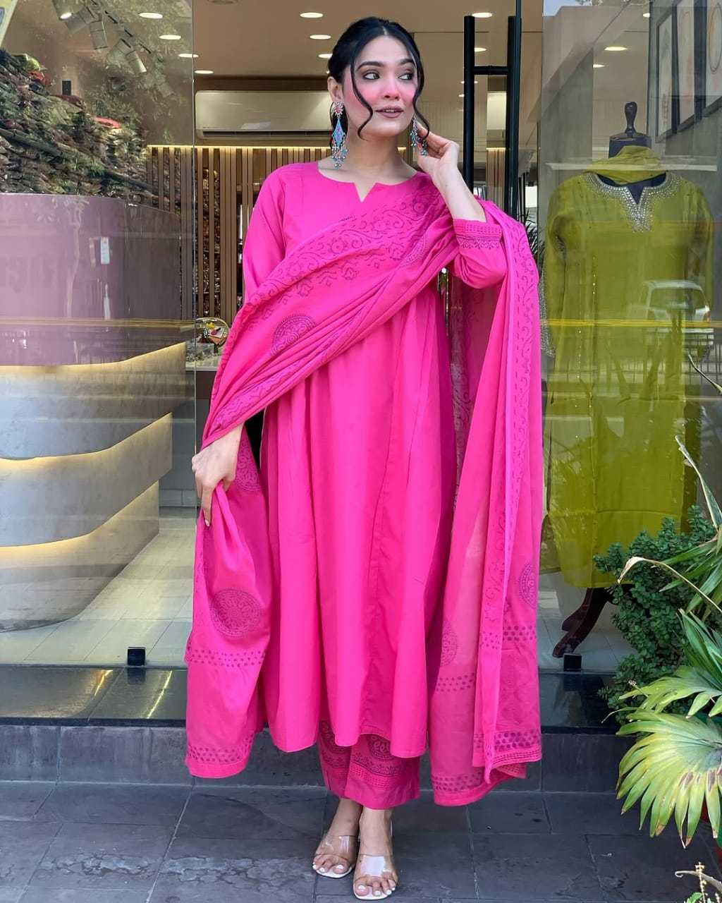 Women's Cotton Embroidery Handblock Floral Kurti Pant With Dupatta Set